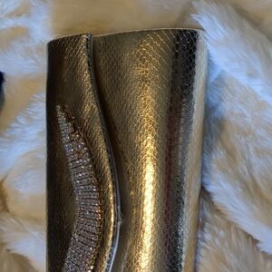 Elegant Cream Clutch with Rhinestone Accents